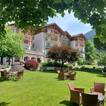 Lido Green&Slow Life Hotel Molveno Exterior foto