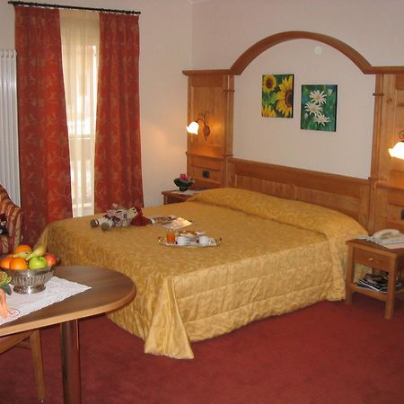 Lido Green&Slow Life Hotel Molveno Exterior foto