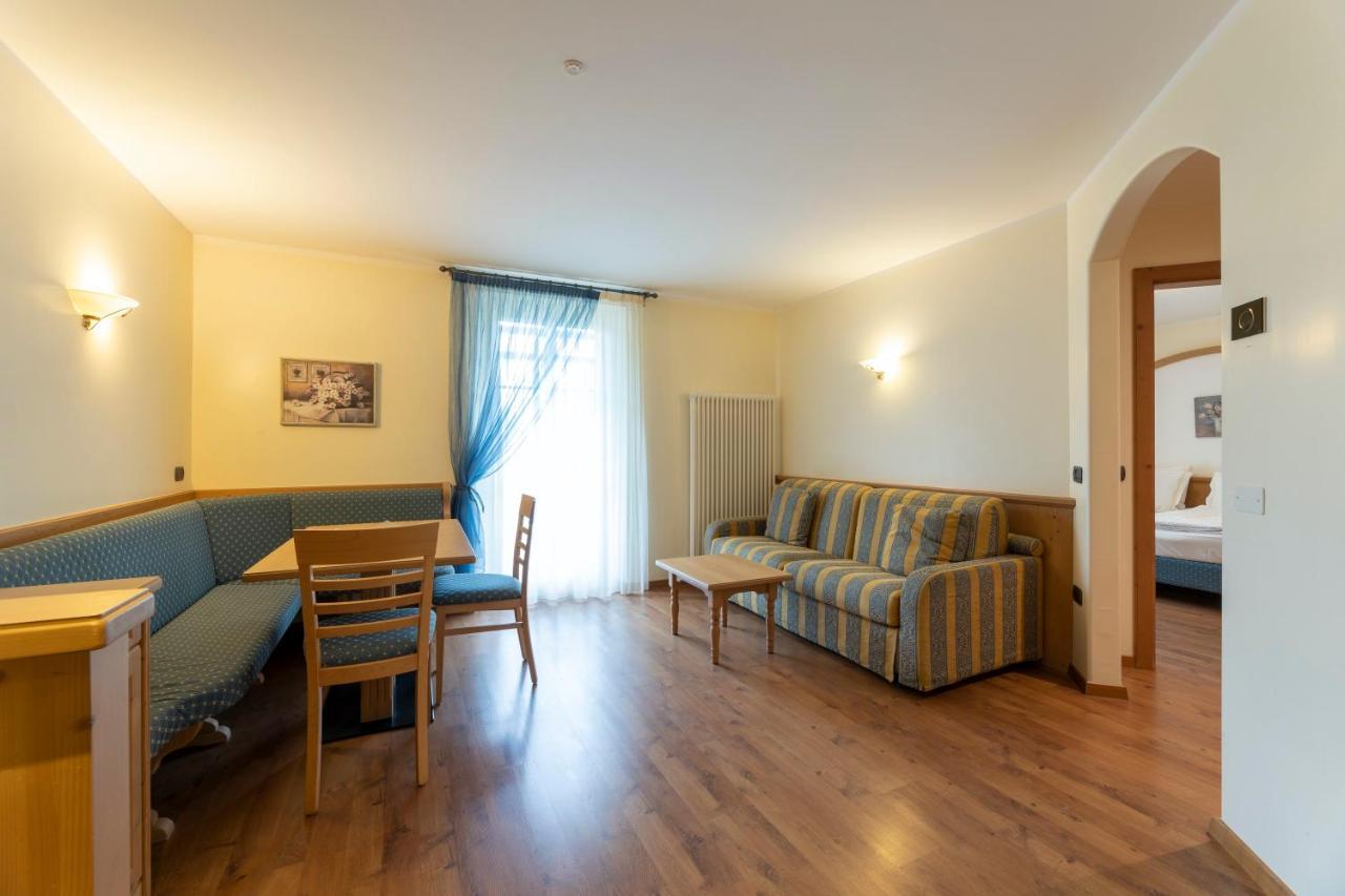 Lido Green&Slow Life Hotel Molveno Exterior foto