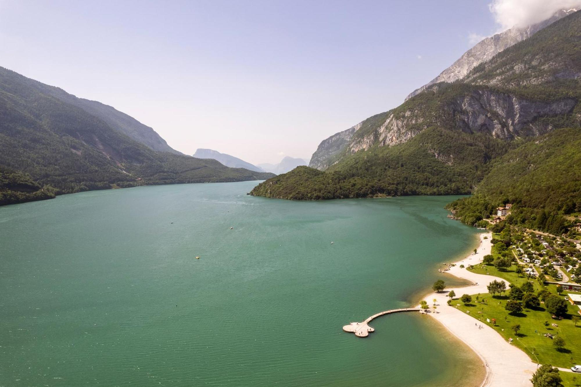 Lido Green&Slow Life Hotel Molveno Exterior foto
