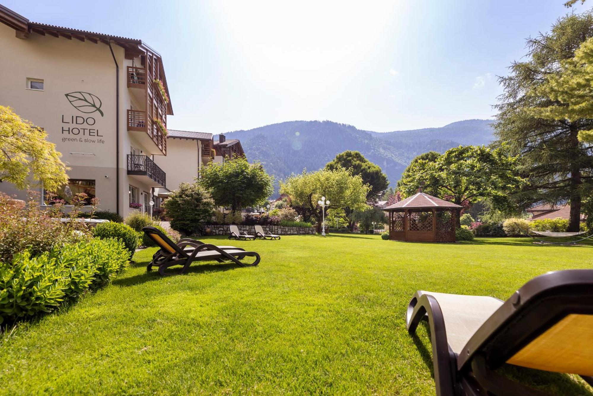 Lido Green&Slow Life Hotel Molveno Exterior foto