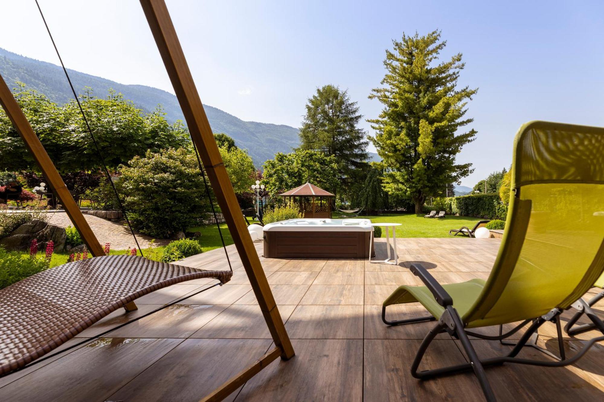 Lido Green&Slow Life Hotel Molveno Exterior foto